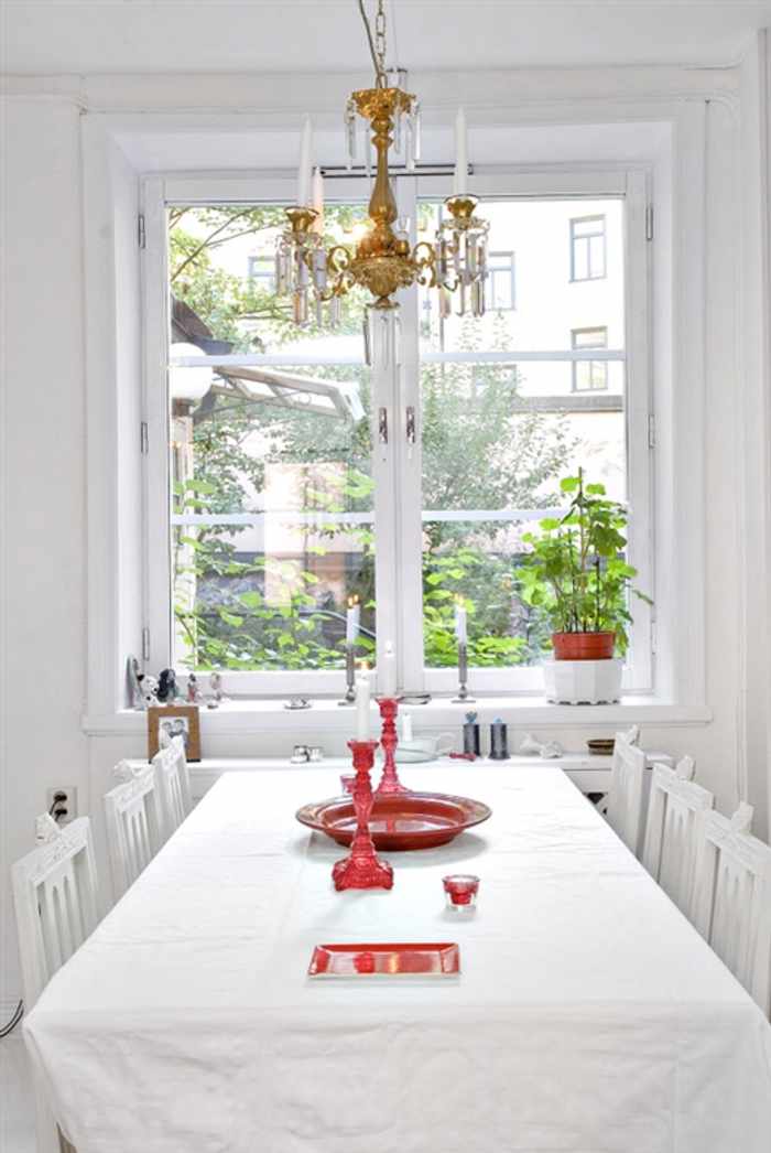 decorar con blanco la mesa del comedor