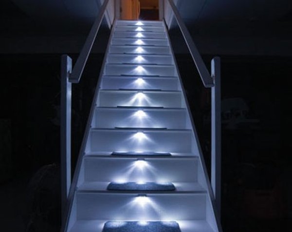 luces-led-escaleras-1
