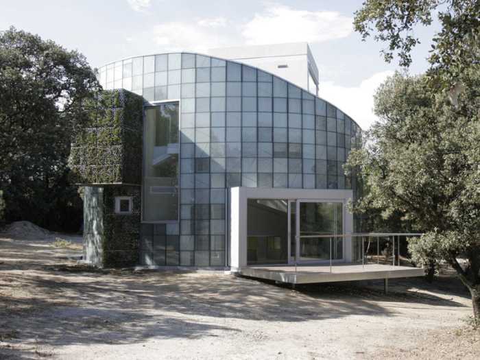 Casa moderna - obra Carlos Arroyo