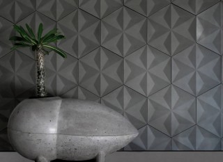 Mosaico con relieves geométricos