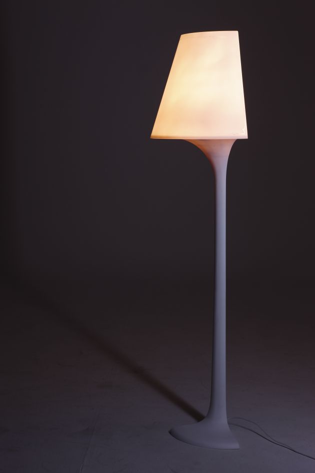 innovadora-lampara-pie-stand-2